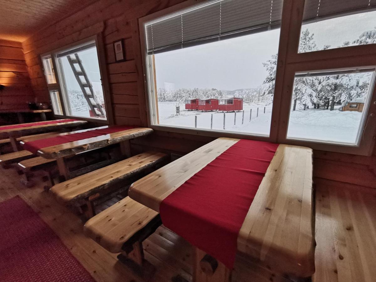 Lake Inari Mobile Cabins Ngoại thất bức ảnh