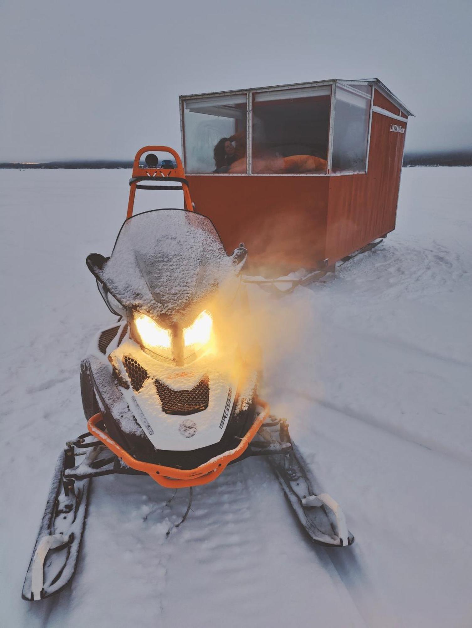 Lake Inari Mobile Cabins Ngoại thất bức ảnh