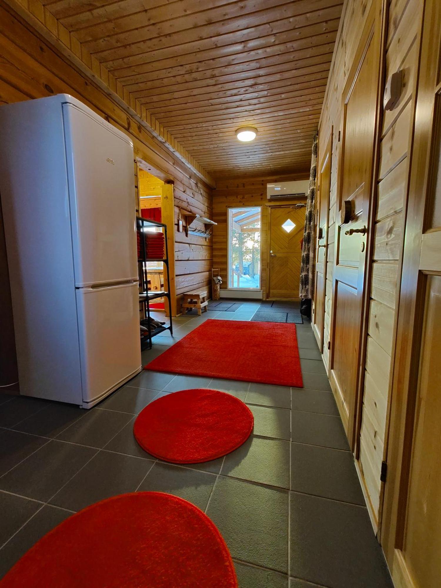 Lake Inari Mobile Cabins Ngoại thất bức ảnh